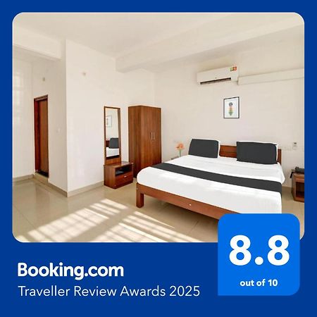 Super Collection O Madikeri City Center Near Ksrtc Bus Stand Coorg Formerly Hotel Ragsys מדיקרי מראה חיצוני תמונה